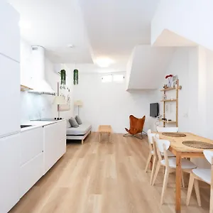 https://duplex-victoria-amplio-y-a-10-min-del-centro.1costadelsol.com